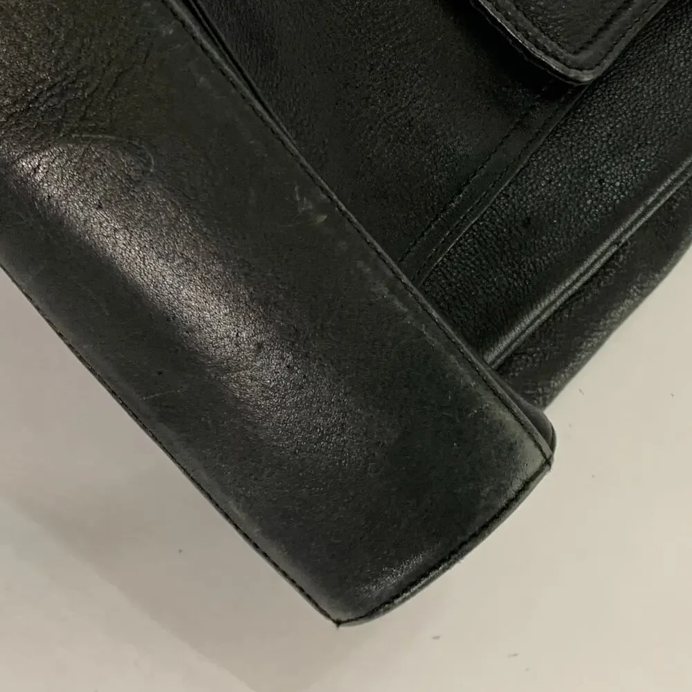 Fossil Black Leather Saddle Shoulder Bag Purse Large Zip Closure Key Charm